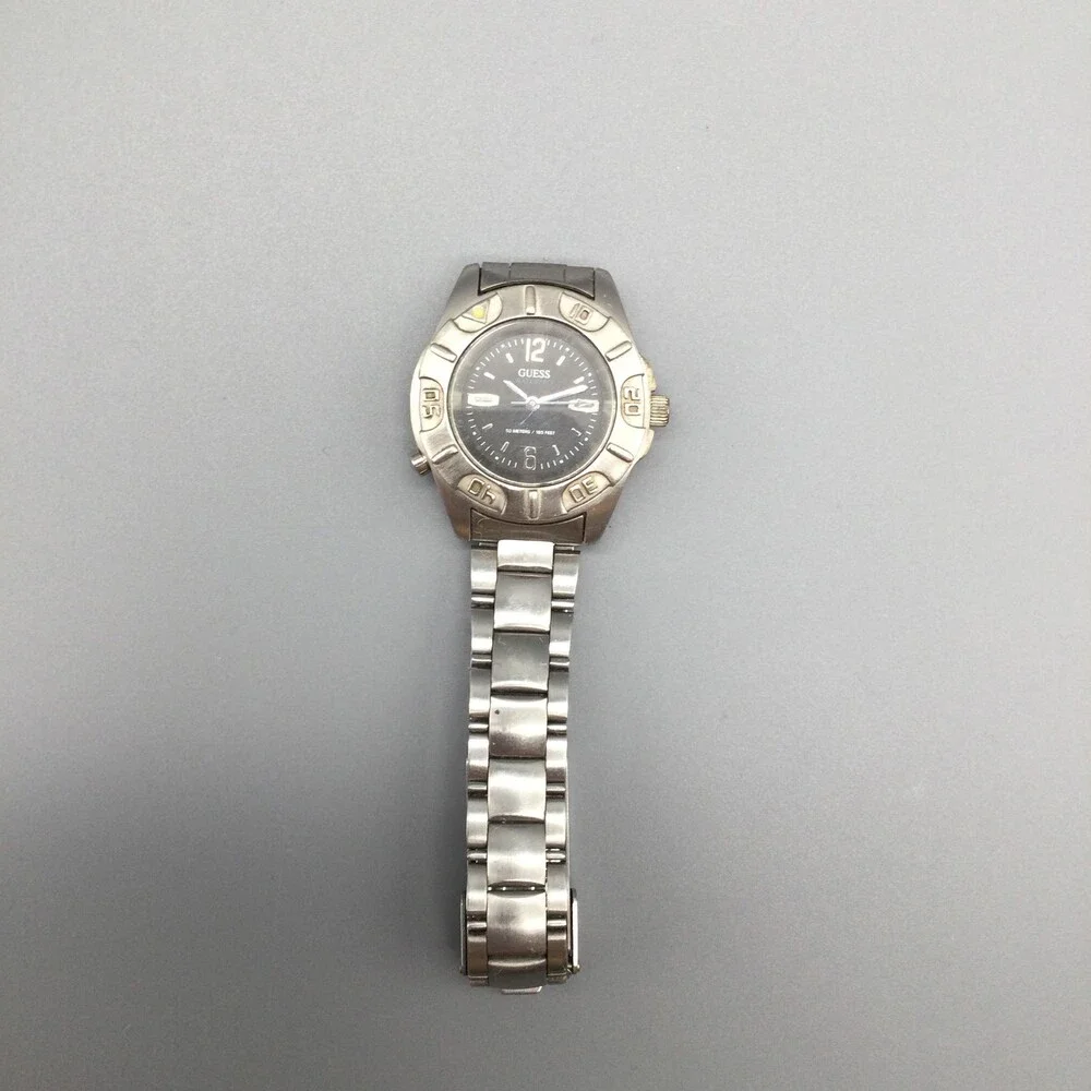 Vintage GUESS Womens Watch 27mm Silver Tone 1995 Black Dial New Battery 7